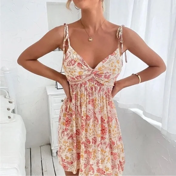 NEW Mini floral dress tie straps Spring/Summer - Picture 3 of 8